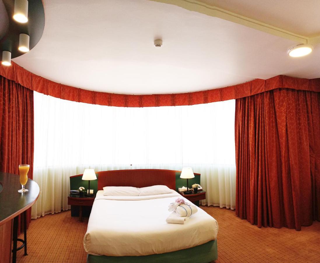 Al Diar Dana Hotel Абу-Дабі Екстер'єр фото